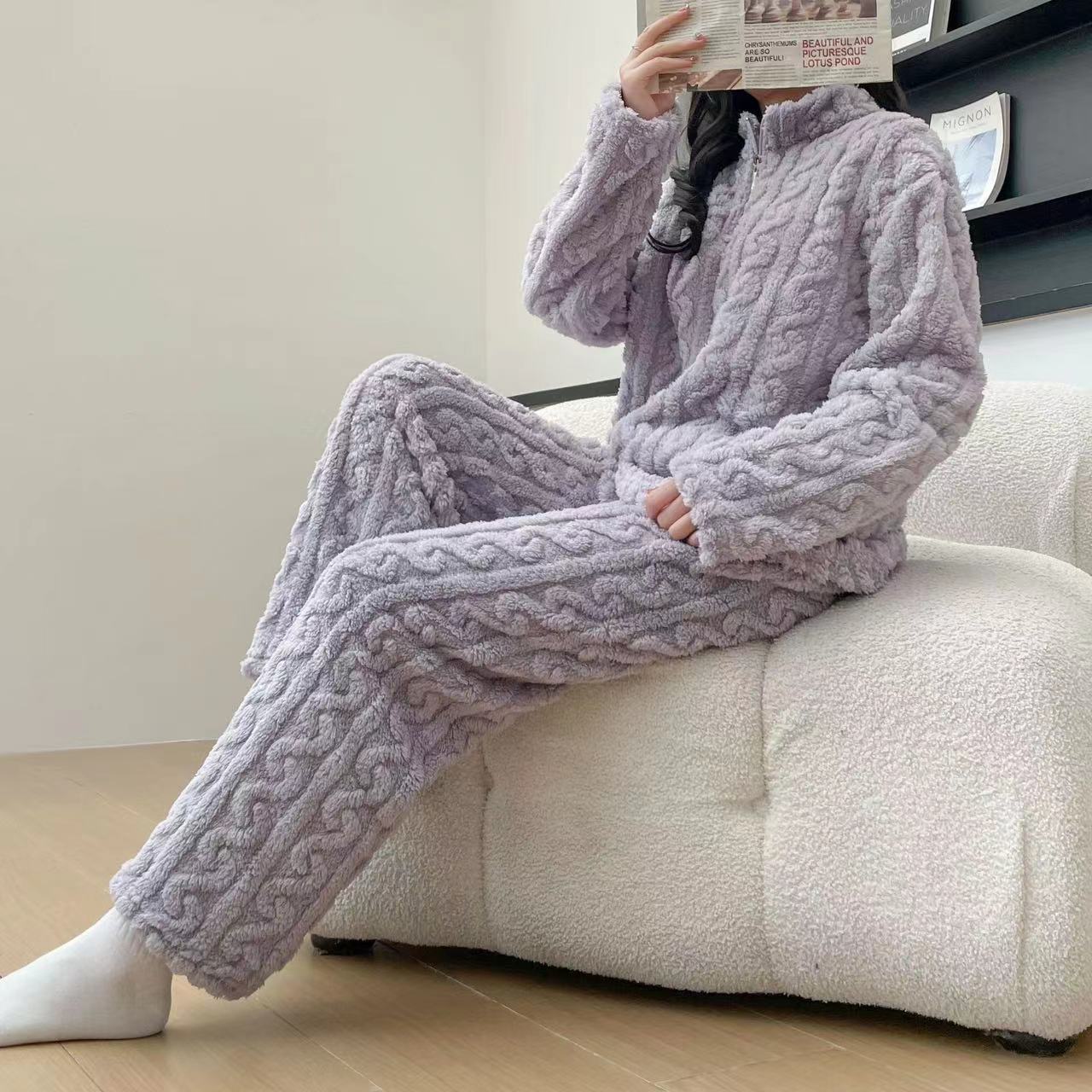 Autumn And Winter New Twist Zipper Couple Fleece-lined Thick Coral Fleece Pajamas Homewear Loungewear Sleepwear For Sleeping